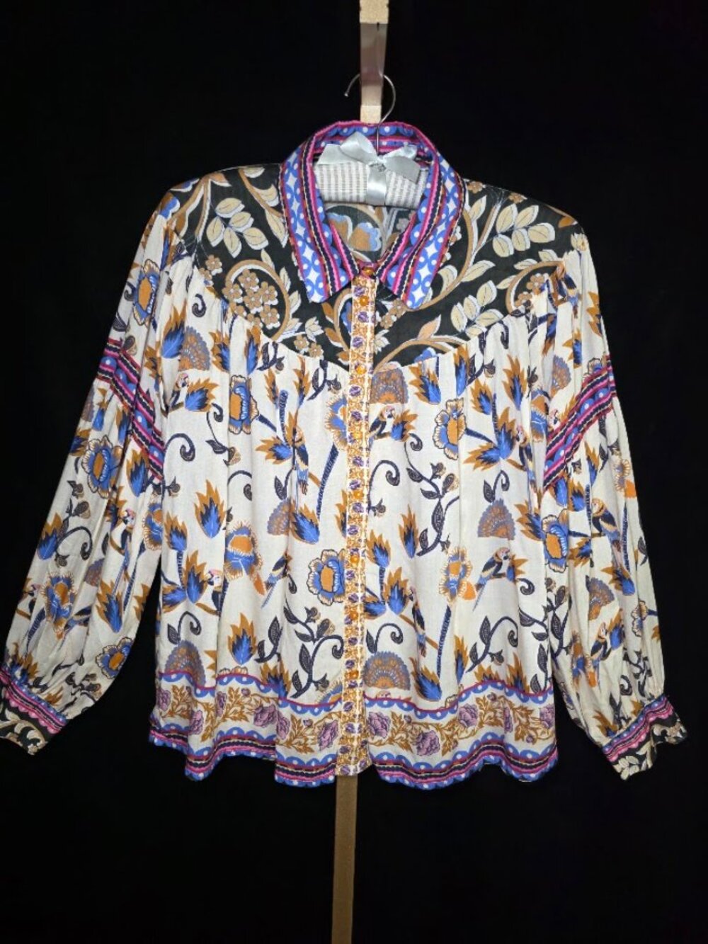 Mahila by Tolani Collection Rahema Vanilla Top M